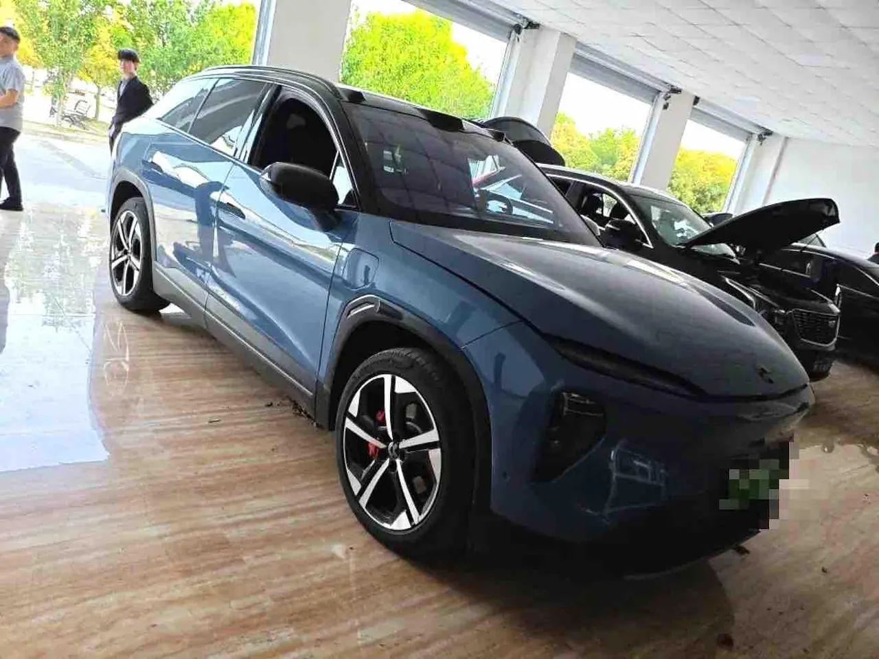 NIO 2022 ES 7 100kWh First Edition Automatic Gear 2
