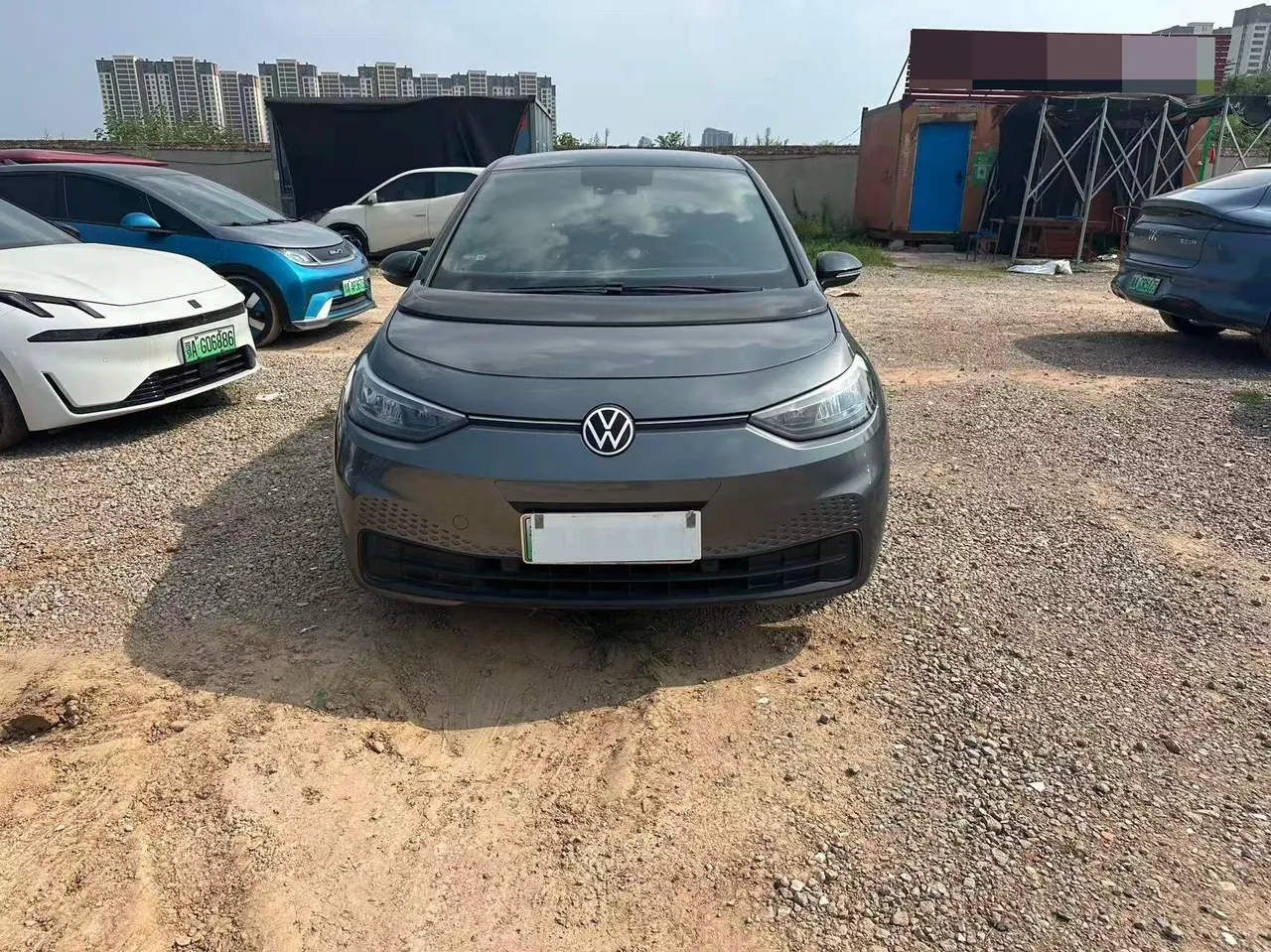 Volkswagen 2023 ID. 3 extremely intelligent version automatic transmission 2