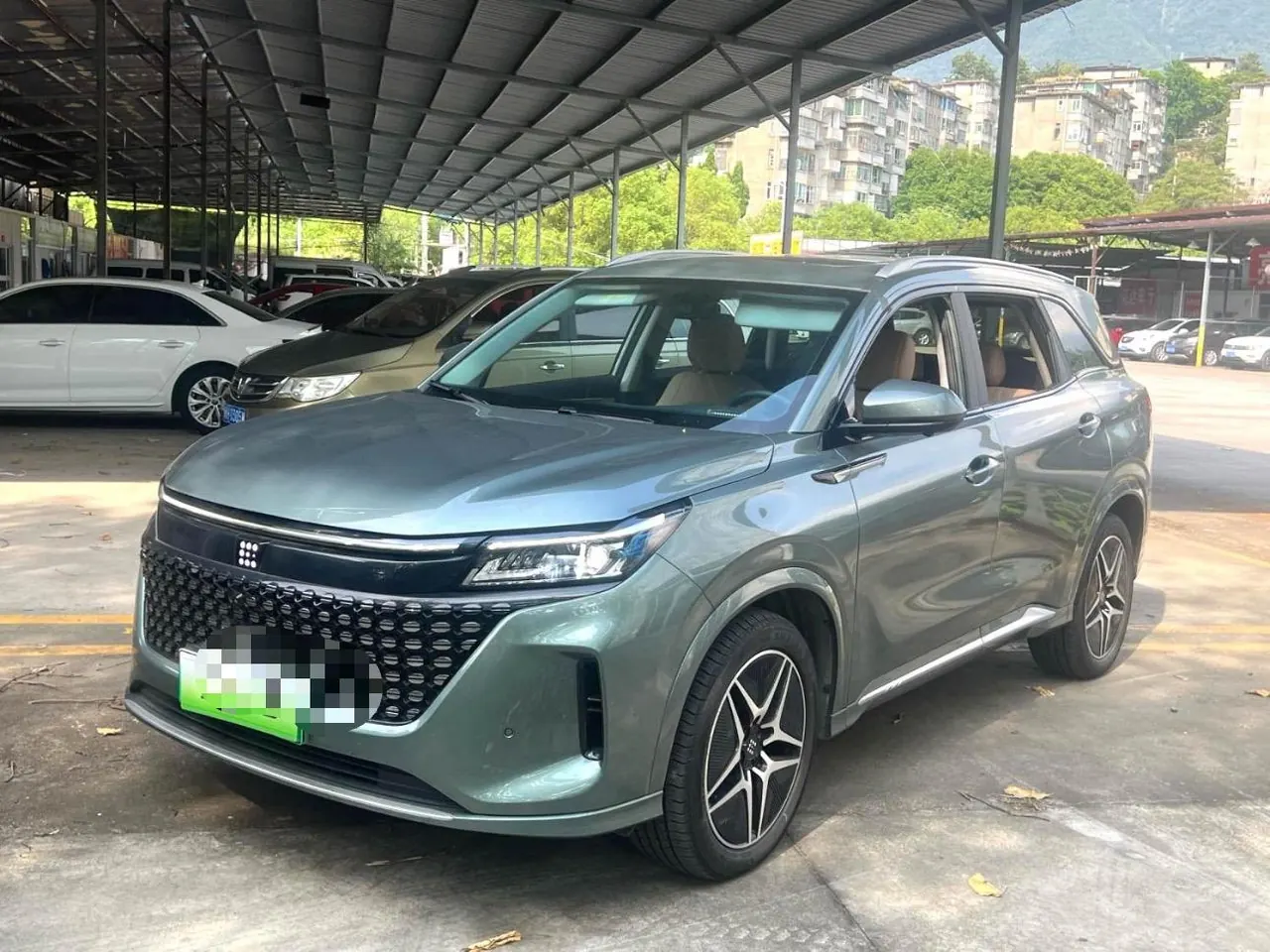 LanDian 2023 LanDian E5 1.5 stepless DE-i 100KM free automatic transmission - View 1
