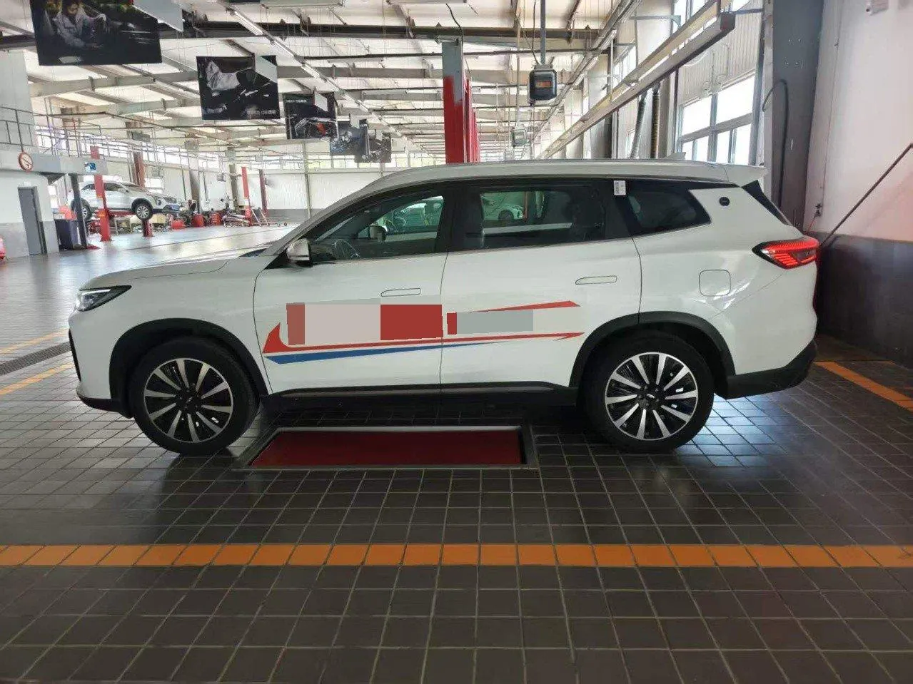 Chery 2025 Fengyun T8 1.5T 130km Comfort Edition 5-seat Automatic Gear 2