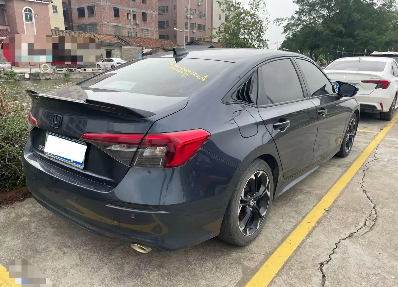 Honda 2022 Civic 1.5T Stepless 240TURBO Combustion Edition Automatic Gear 2