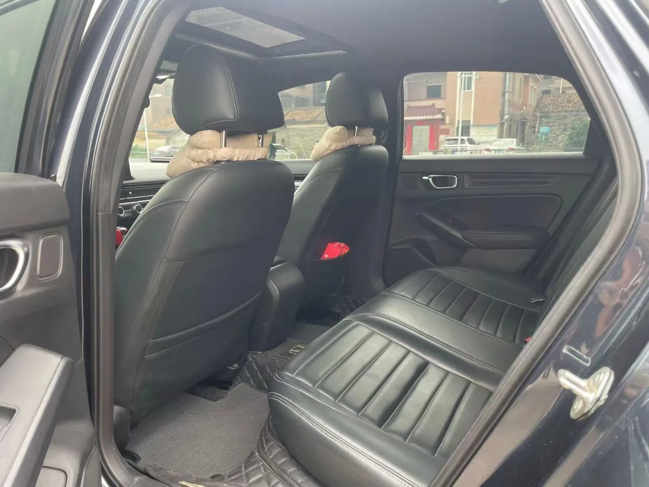 Honda 2022 Civic 1.5T Stepless 240TURBO Combustion Edition Automatic Gear 4