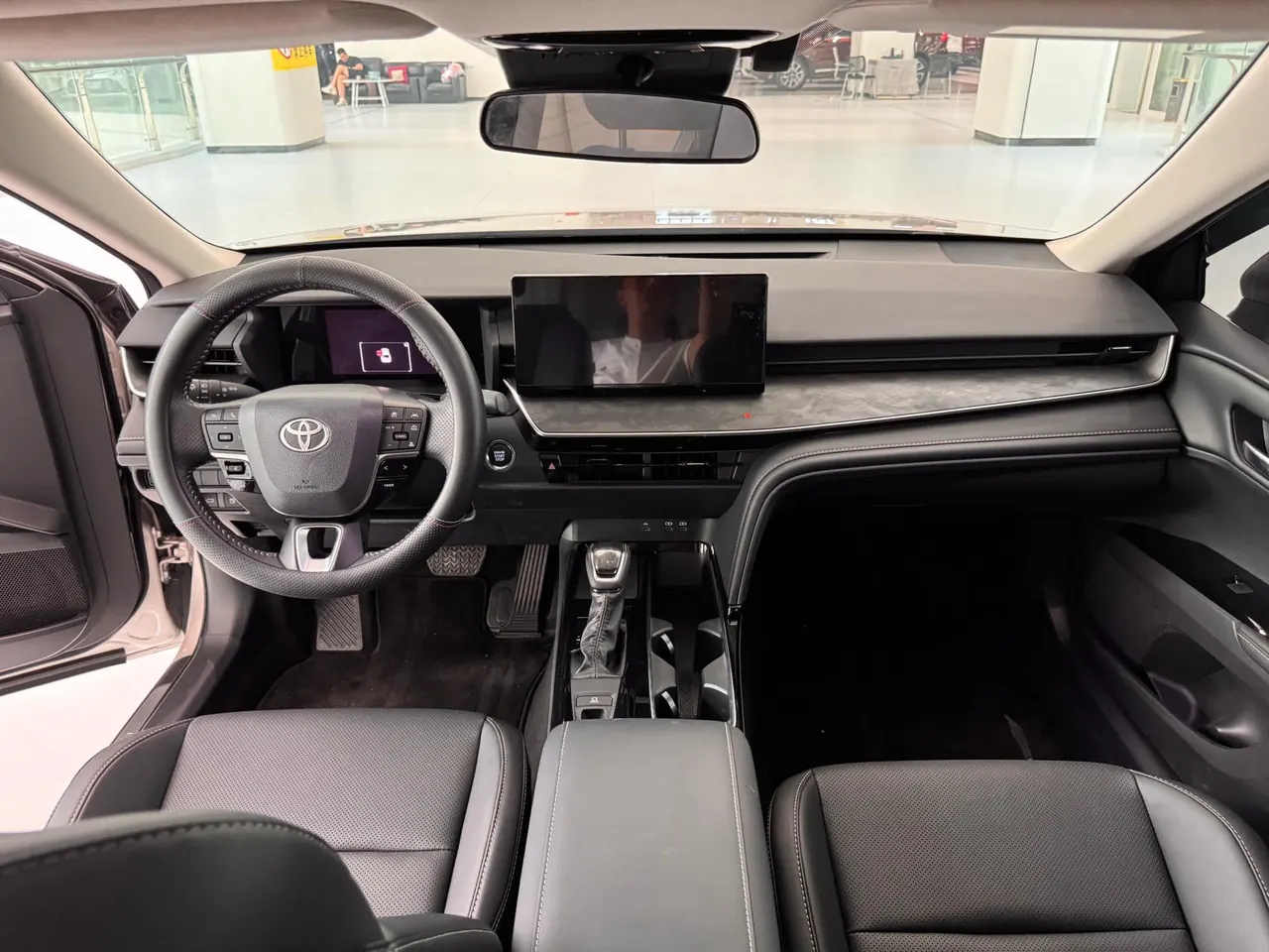 Toyota 2024 Camry 2.0GVP Stepless Deluxe Edition Automatic Transmission 5