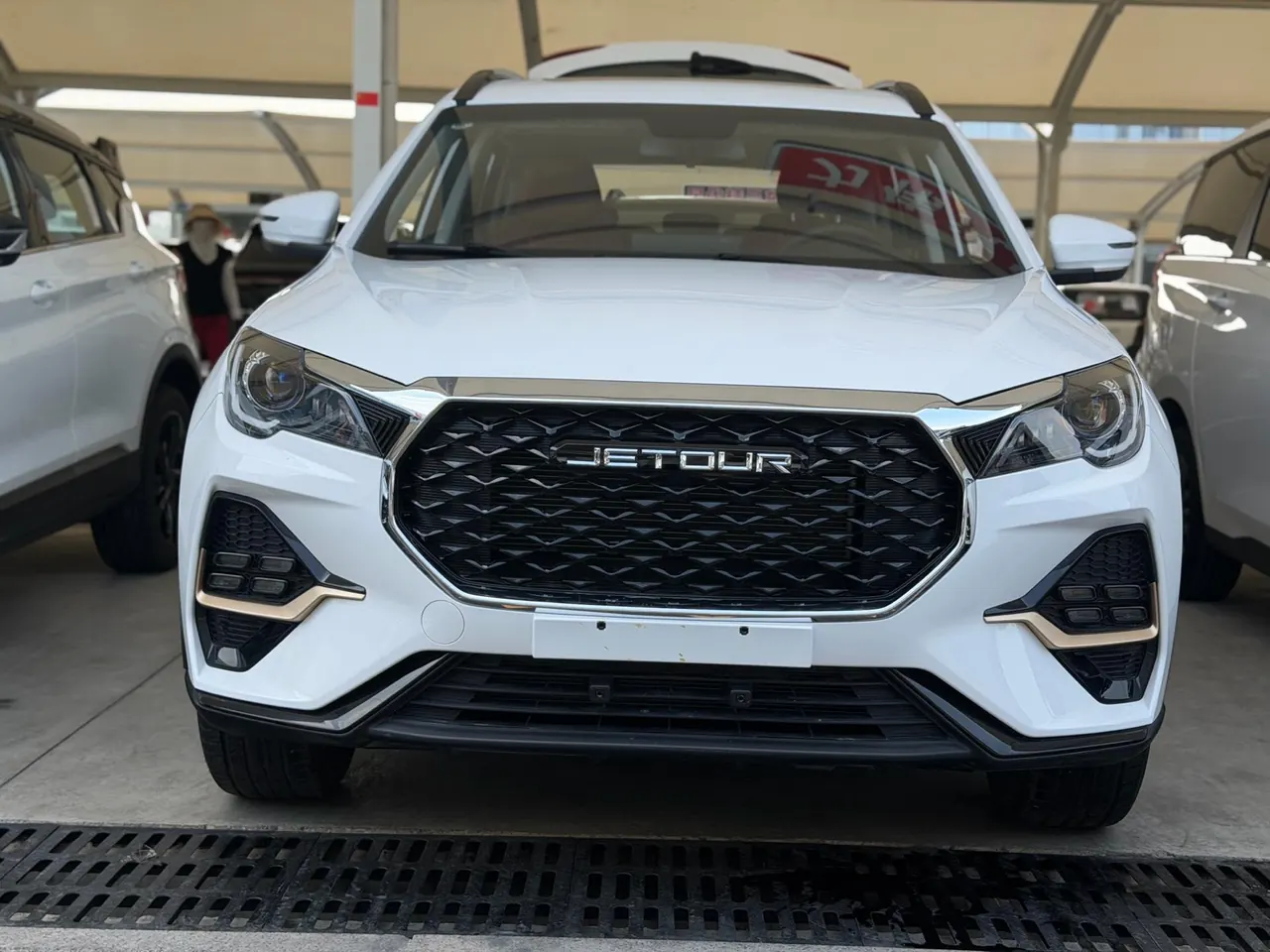 Jetour 2024 X70 1.5T Glory PRO7 Automatic Gear 2
