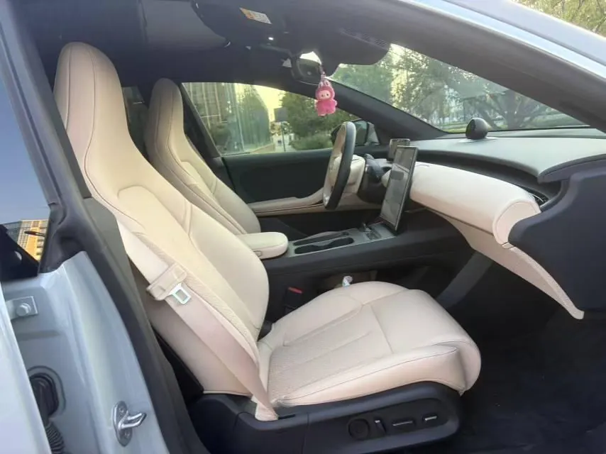 NIO 2023 ET5 75kWh Touring automatic gear 7