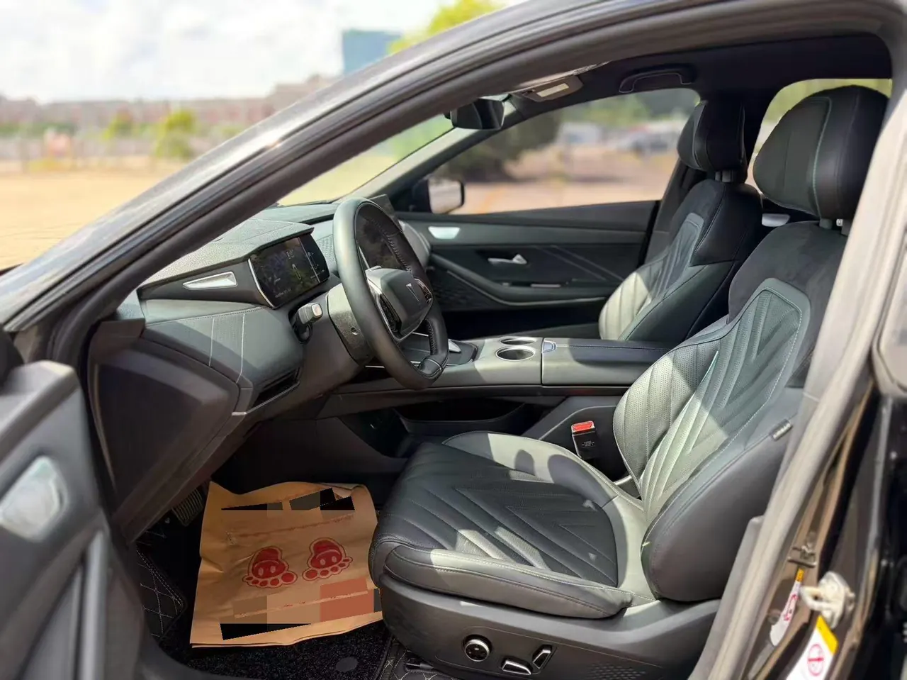 ChangAn Deepal 2023 SL 03 200Max Range-extended Automatic Gear 4