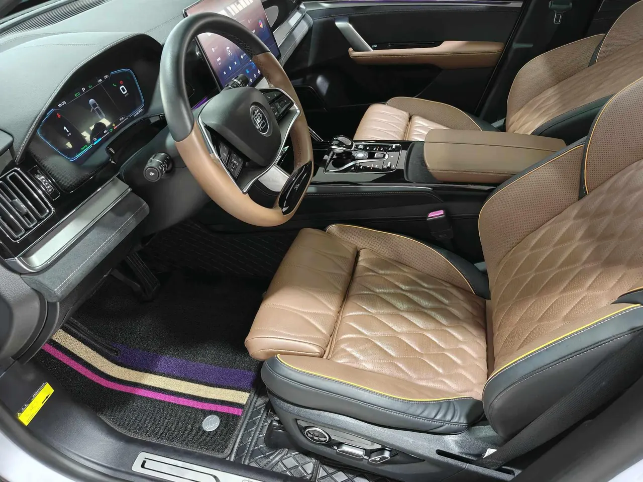 BYD Tang New Energy 2021 Tang DM-i 1.5T Stepless 112KM Honorable Automatic Gear 4