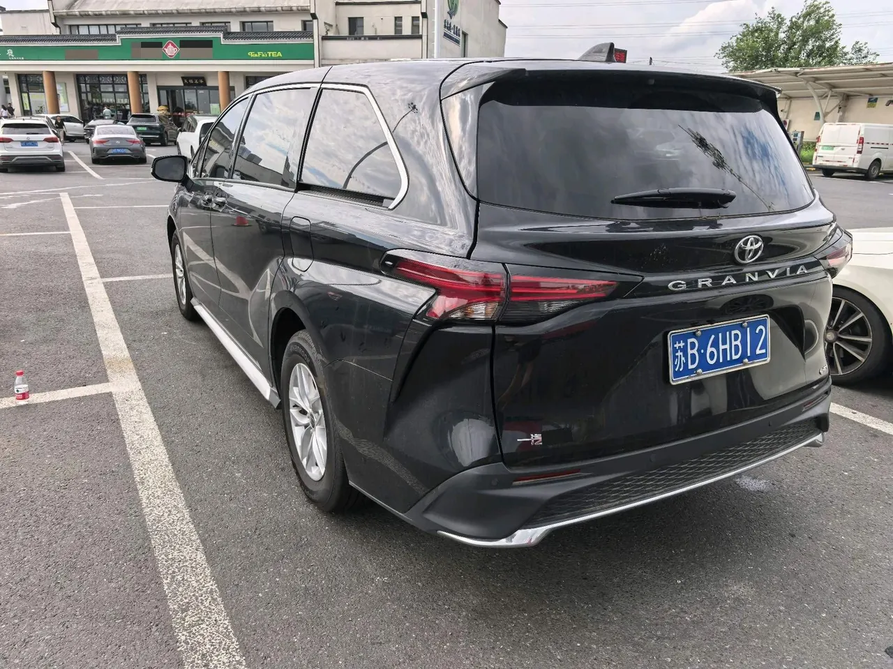 Toyota 2024 Grevia HYBRID 2.5 Stepless Comfort Edition Automatic Transmission 3