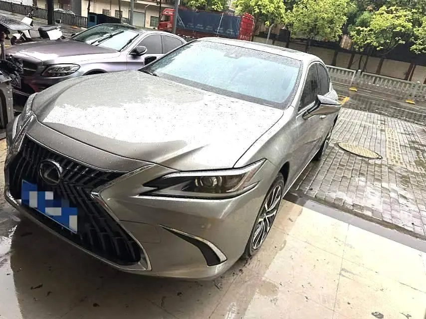 Lexus ES (Imported) 2024 ES200 2.0 Stepless Edition Automatic Gear - View 1