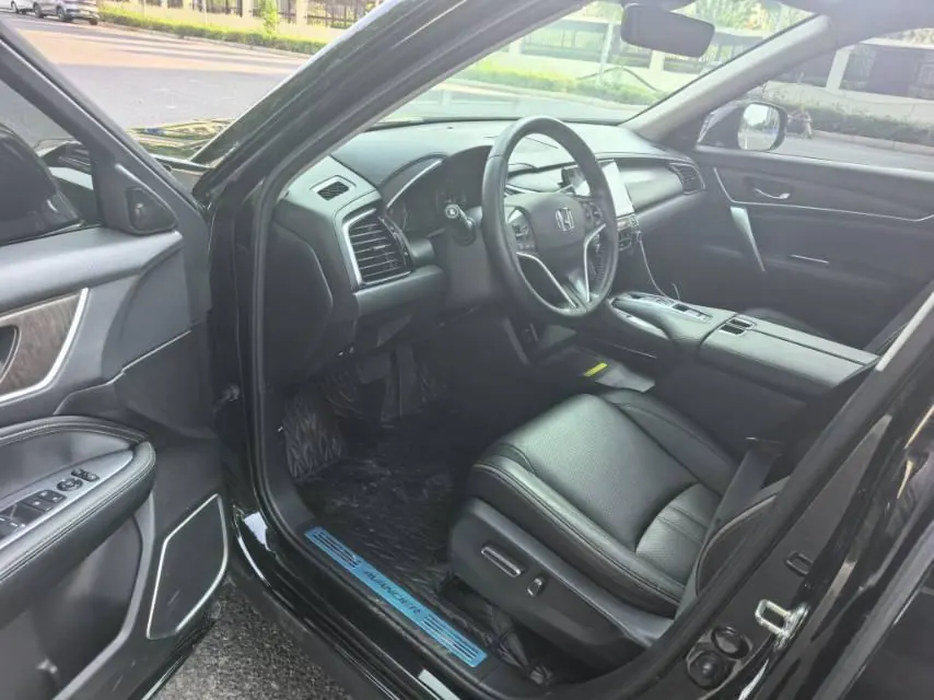 Honda 2020 Crown Road 2.0T 370TURBO Four-wheel Drive Premium Edition Automatic Gear 9