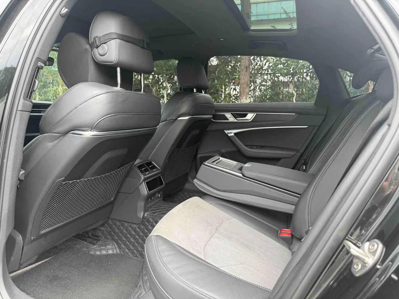 Audi 2024 A6L 2.0TFSI 45TFSI Quattro enjoy dynamic automatic transmission 4