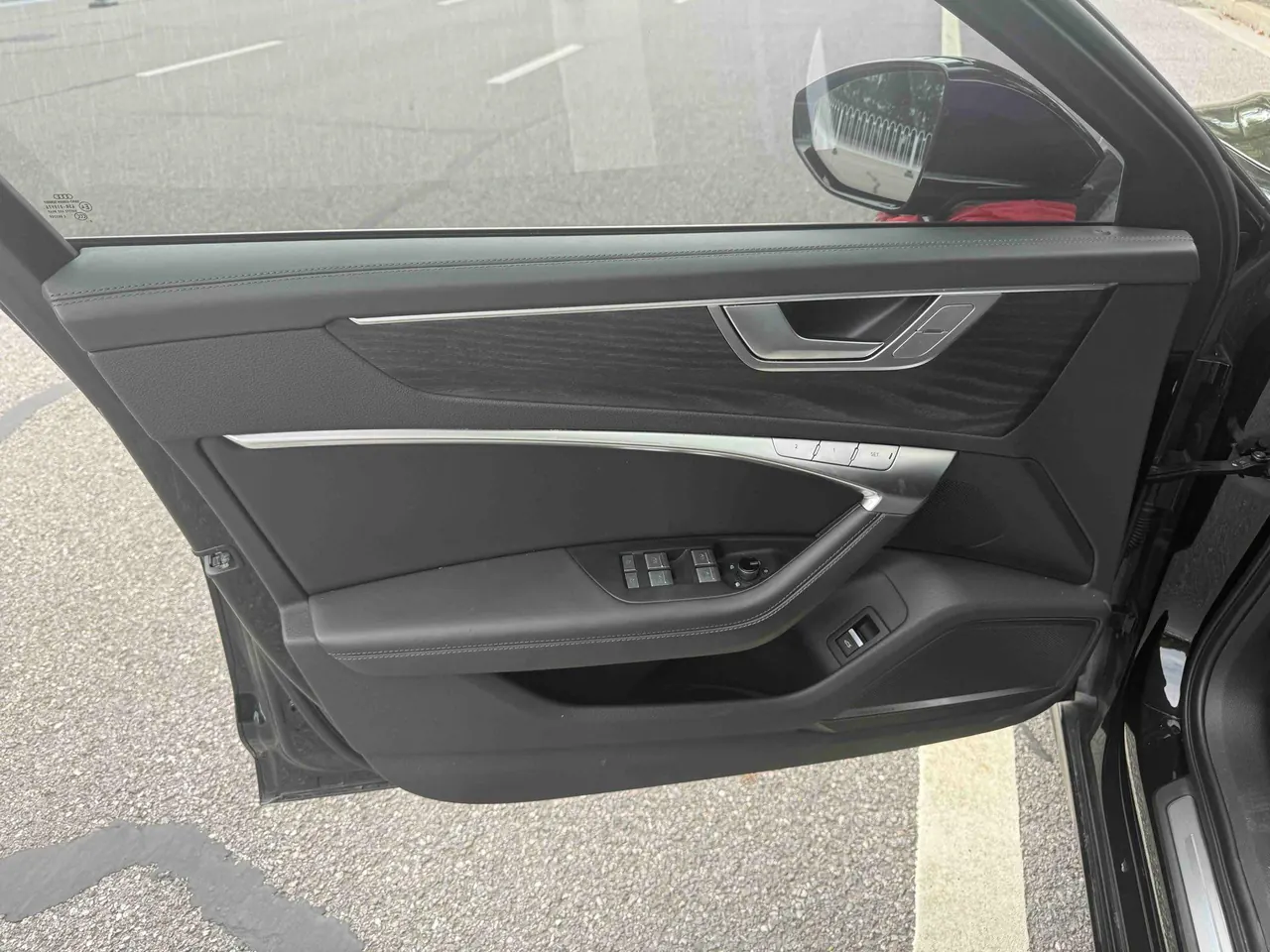 Audi 2024 A6L 2.0TFSI 45TFSI Quattro enjoy dynamic automatic transmission 5