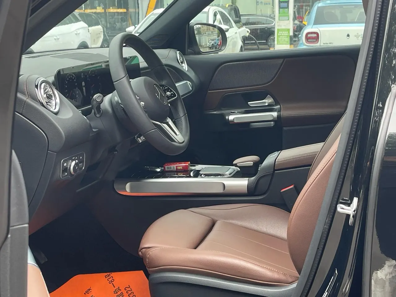 Mercedes Benz 2023 GLB 220 2.0T Dynamic Automatic 2