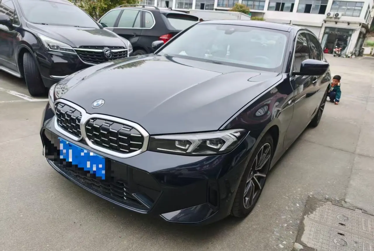 BMW 3 Series 2024 325Li 2.0T M Sports Suit Automatic Gear - View 1