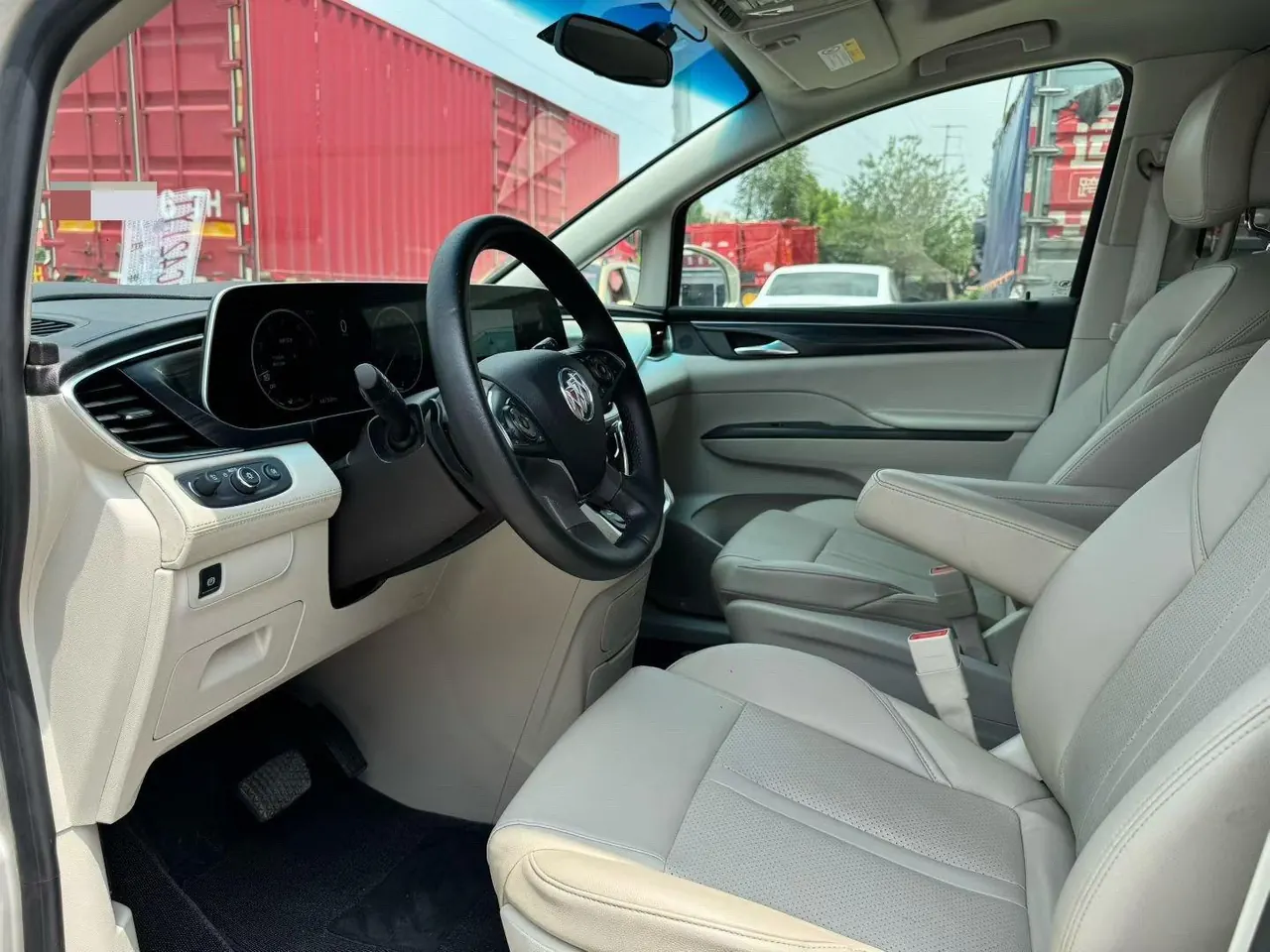 Buick 2021 GL8 ES Lu Zun 2.0T 653T Exclusive Automatic Gear 3