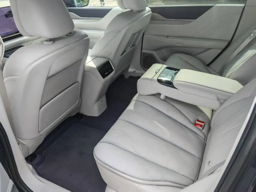 Buick 2026 to the border L7 Avia automatic gear 3