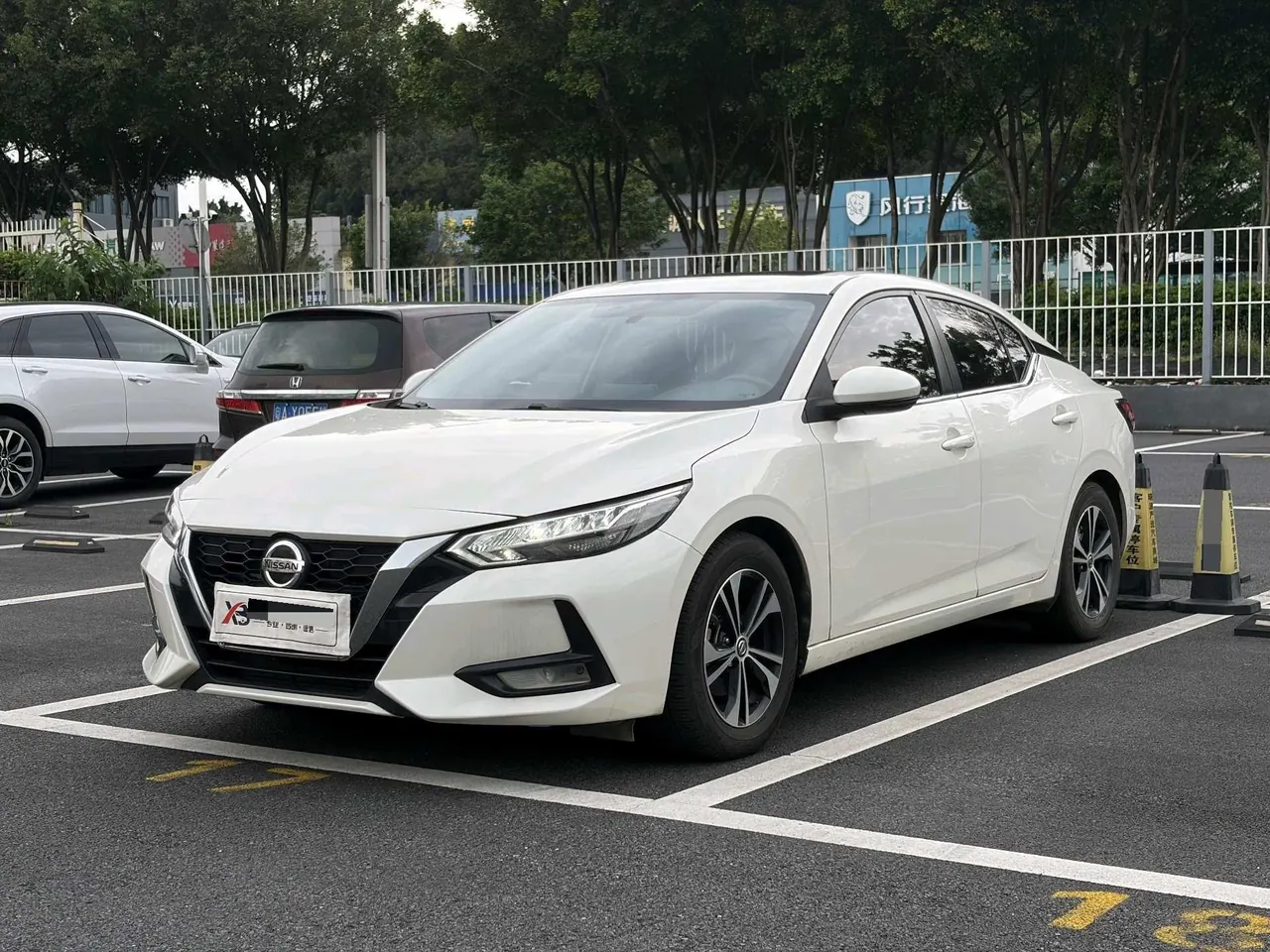 Nissan 2020 Xuanyi 1.6 Stepless XL Pleasant Edition (Modified) Automatic Gear - View 1