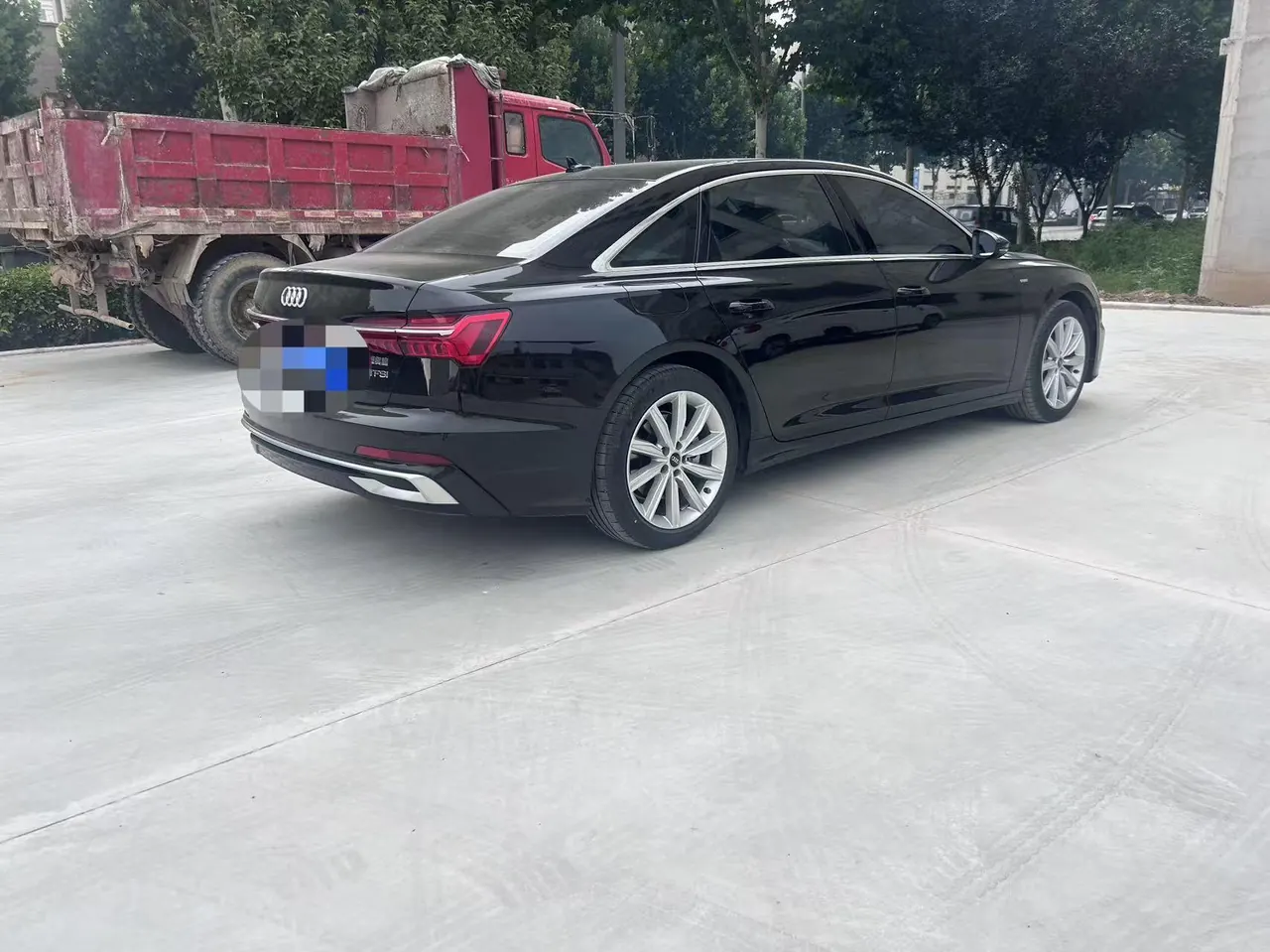 Audi 2023 A6L 2.0TFSI 45TFSI Selected Dynamic (Modified) Automatic Gear 4