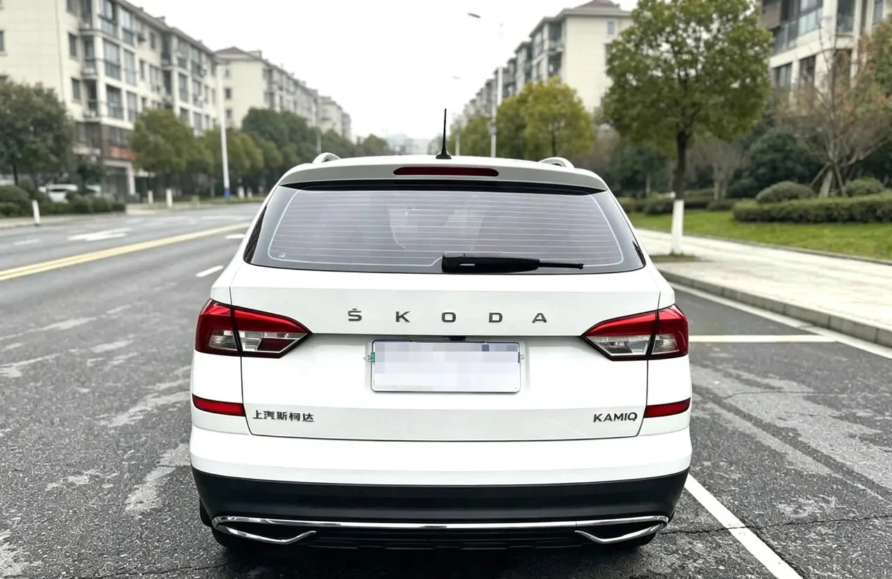 Skoda 2024 Komick 1.5 Comfortable Edition Automatic Gear 2