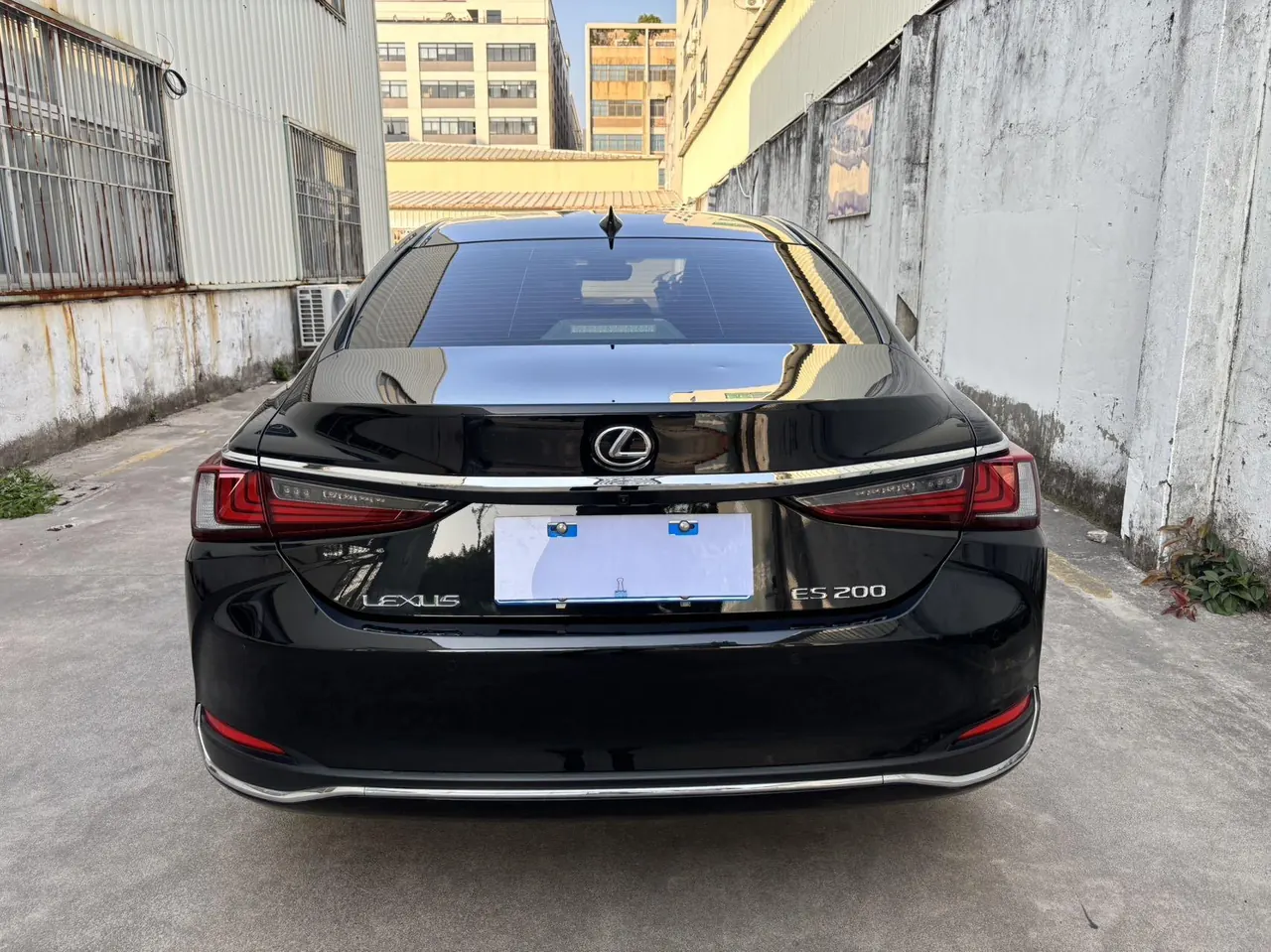 Lexus ES (Imported) 2023 ES200 2.0 Stepless Deluxe Edition Automatic Gear 9
