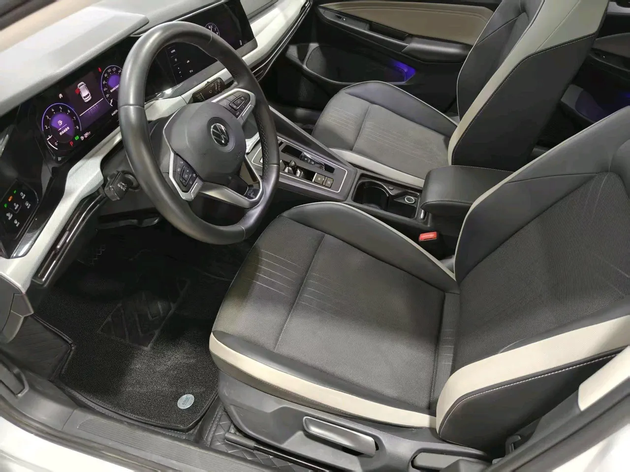 Volkswagen 2021 Golf 8 PRO 1.4TSI 280TSI Automatic 4