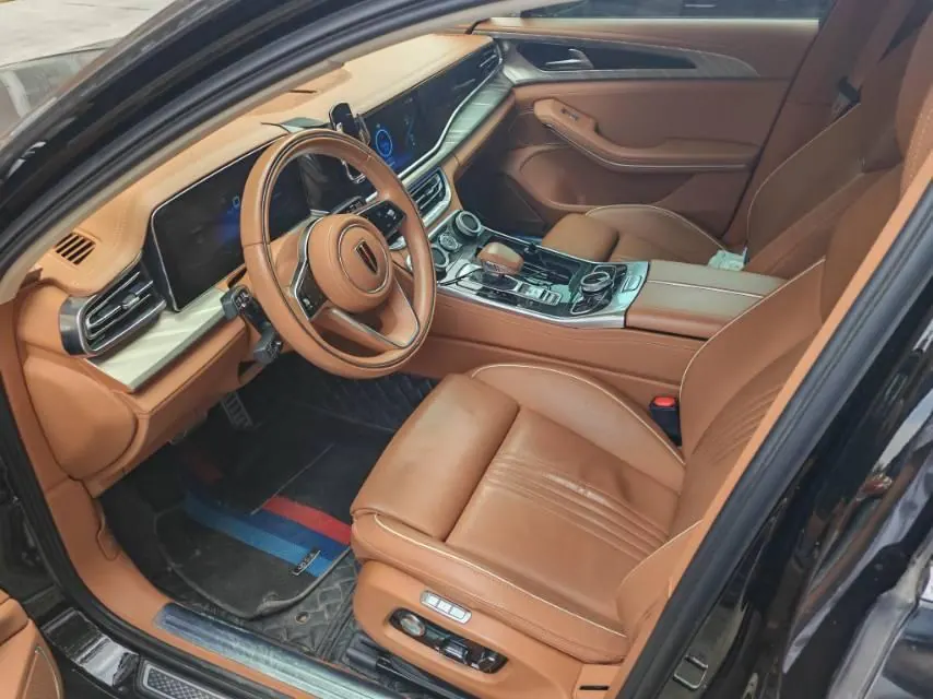 HongQi 2020 H9 48V 2.0T Zhilian Flag Edition Automatic Gear 4