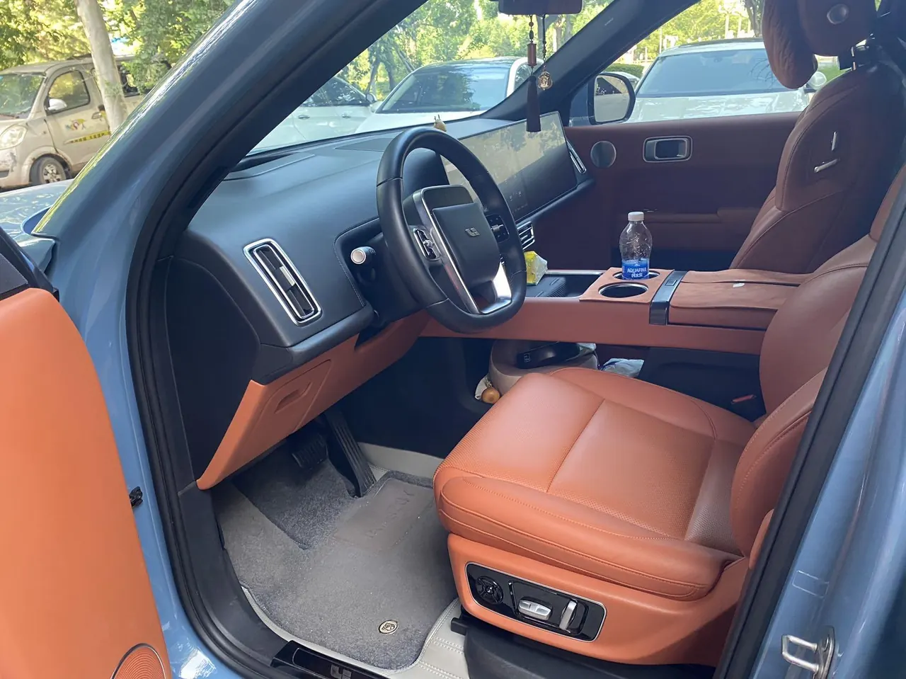 Li 2022 L9 1.5T Max Edition Automatic Gear 6