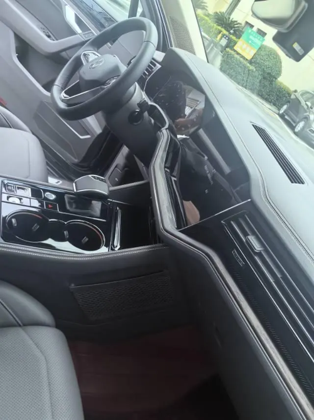 Volkswagen Touareg (Imported) 2026 Touareg 3.0TSI Sharp Edition Obsidian Black Sports Suit Automatic Gear 6