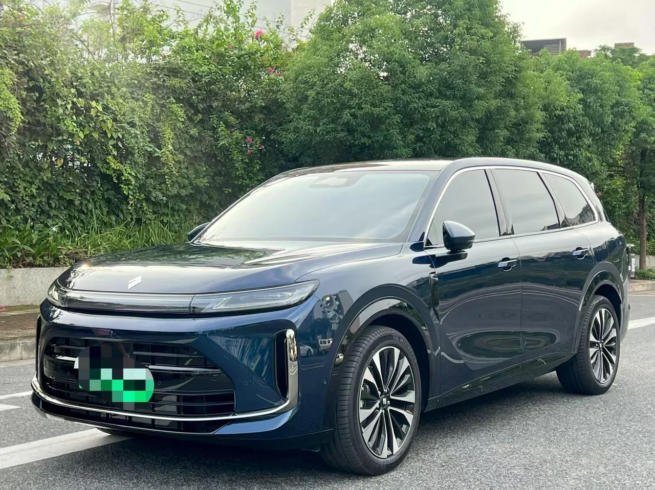 Open image lightbox: Huajing 2026 Huajing S 1.5T 235km 4-wheel drive dry Kun exclusive edition automatic gear