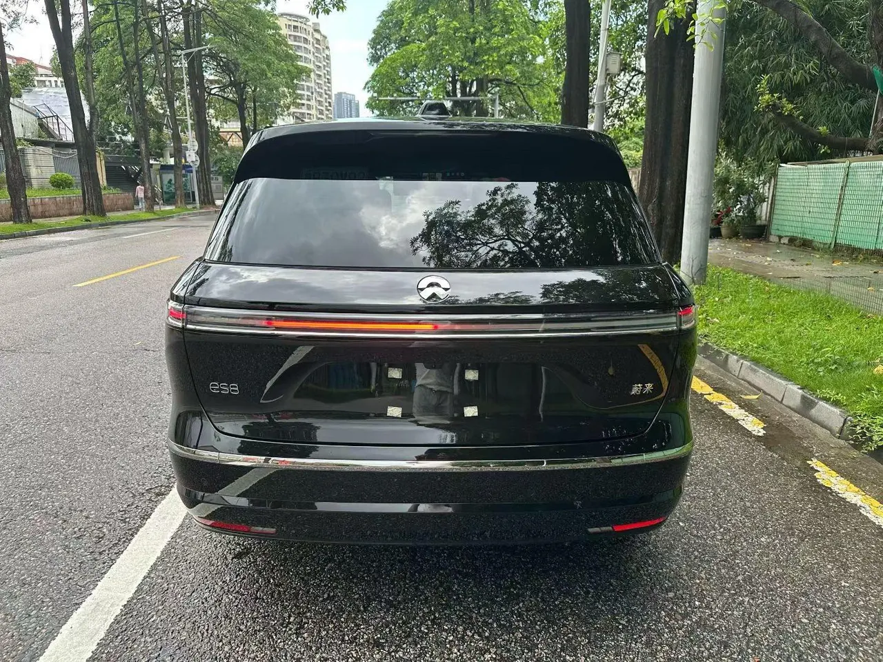 NIO 2026 ES8 6-seat executive deluxe automatic gear 8