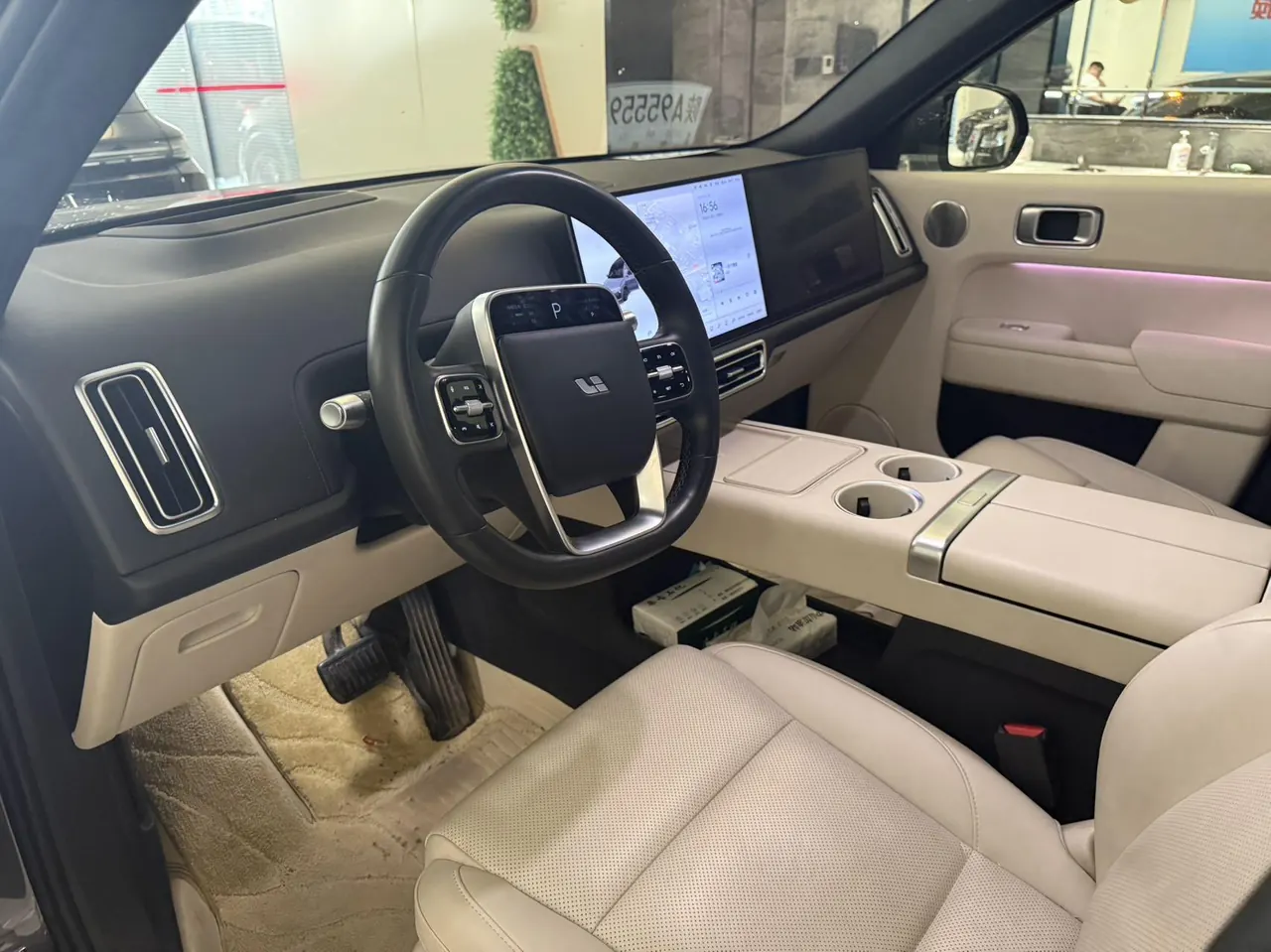 Li 2022 L9 1.5T Max Edition Automatic Gear 3