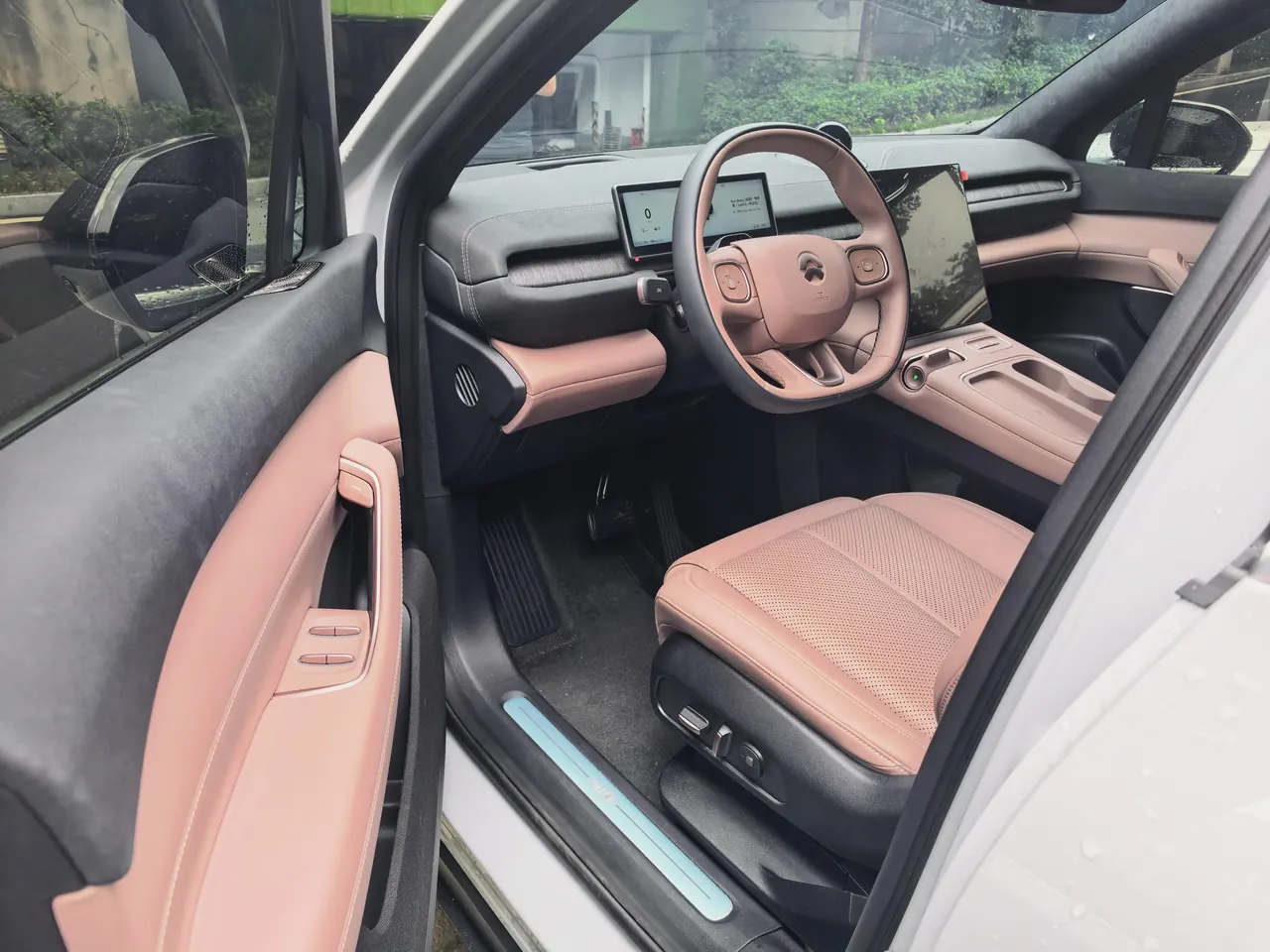 NIO 2024 EC6 75kWh automatic transmission 8