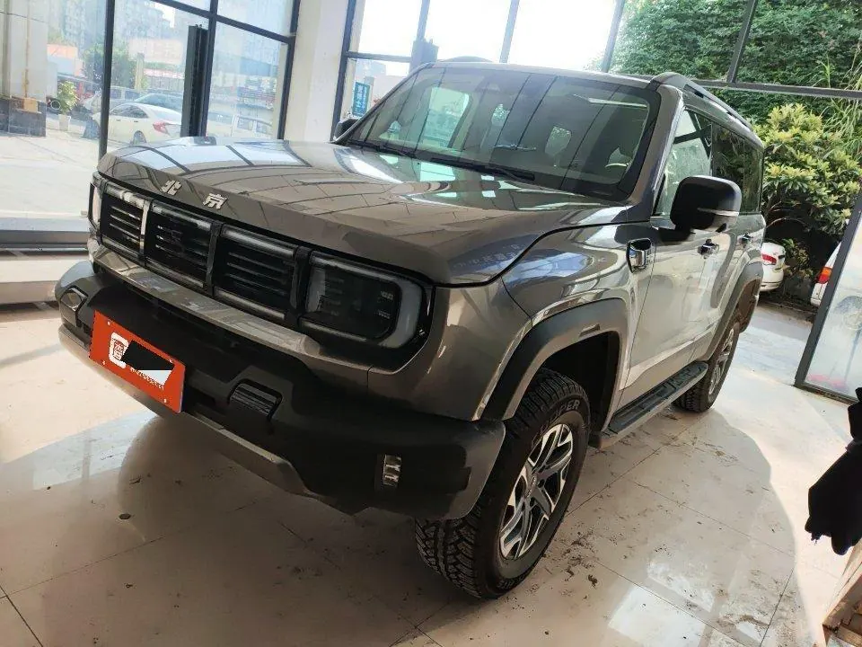 Beijing 2026 BJ40 2.0D automatic - View 1