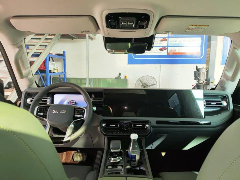 Beijing 2026 BJ40 2.0D automatic 3