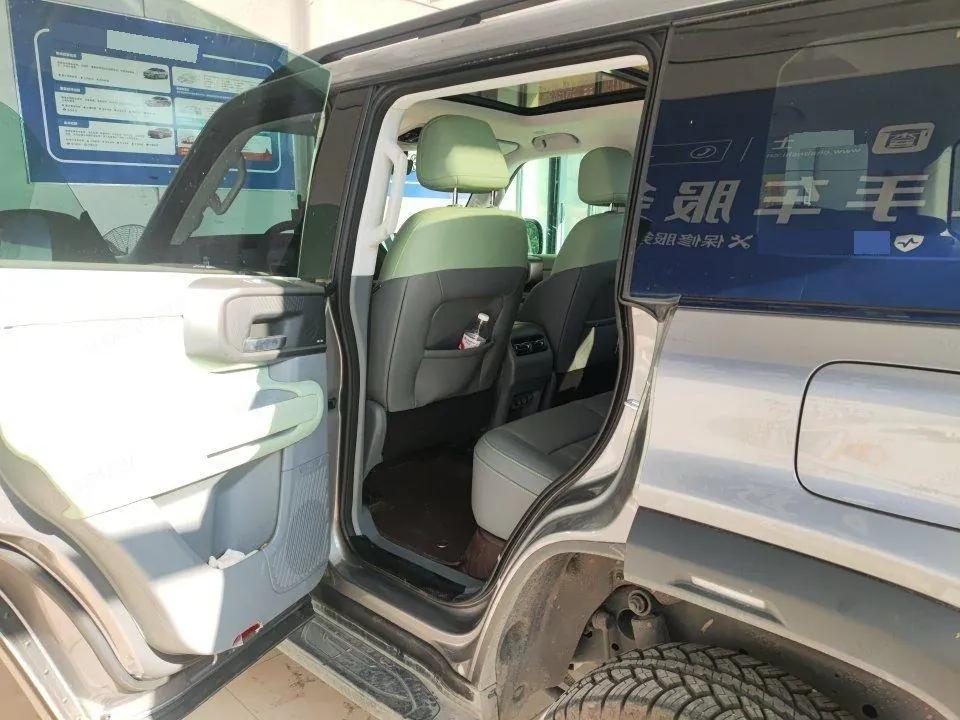 Beijing 2026 BJ40 2.0D automatic 7