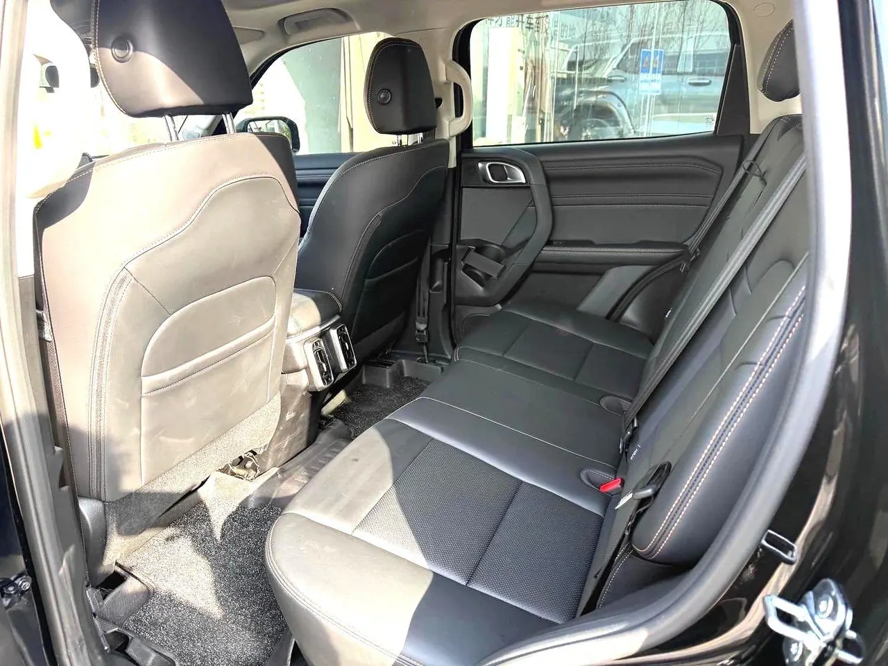 Haval 2026 big dog 2.0T Chinese garden dog version automatic gear 4