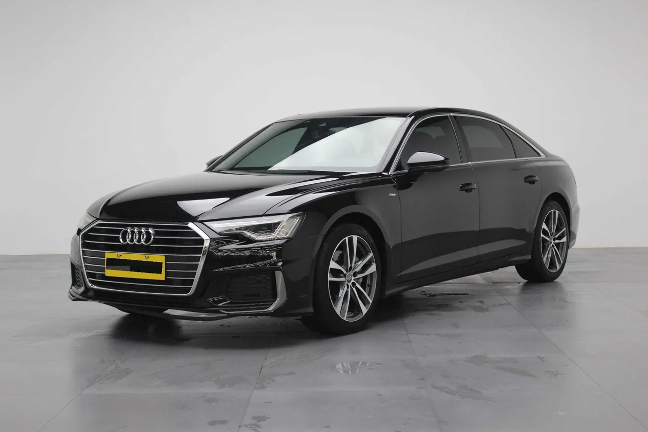 Audi 2021 A6L 2.0TFSI 40TFSI Deluxe Dynamic Automatic - View 1