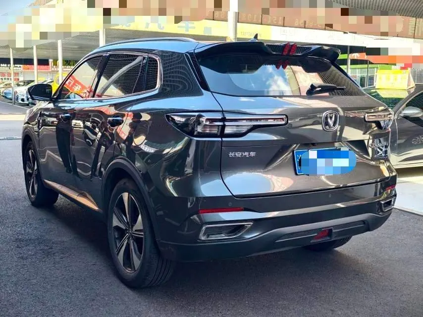 ChangAn 2022 CS55 PLUS 1.5T Luxury Automatic Gear 5