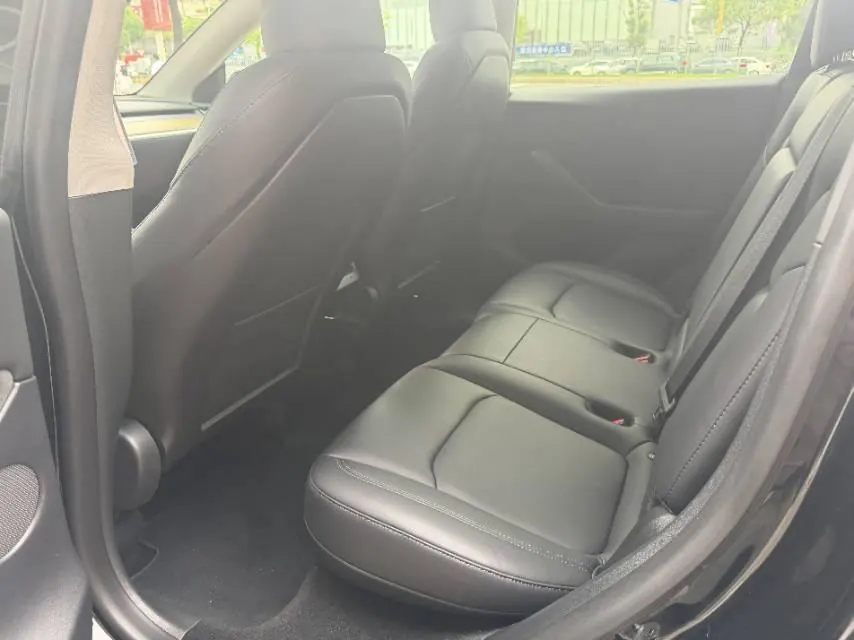 Tesla 2022 Model Y rear-wheel drive version (facelift) automatic gear 5