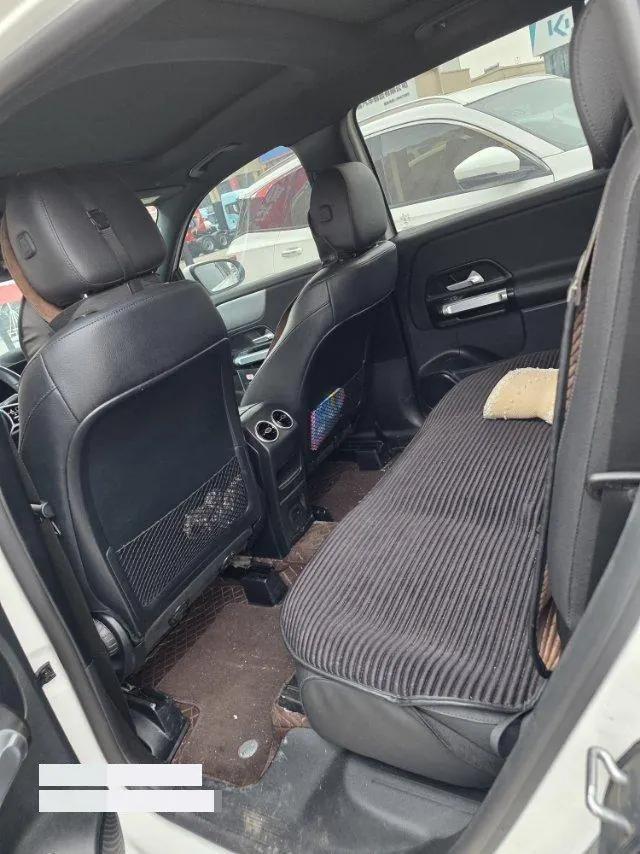 Mercedes Benz 2022 GLB 200 1.3T Dynamic (Modified) Automatic Gear 5