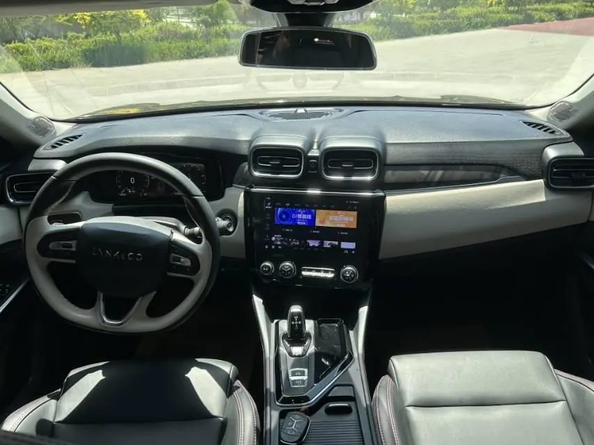 LYNK&amp;CO 2022 LYNK&amp;CO 02 1.5TD Yao Plus automatic gear 9