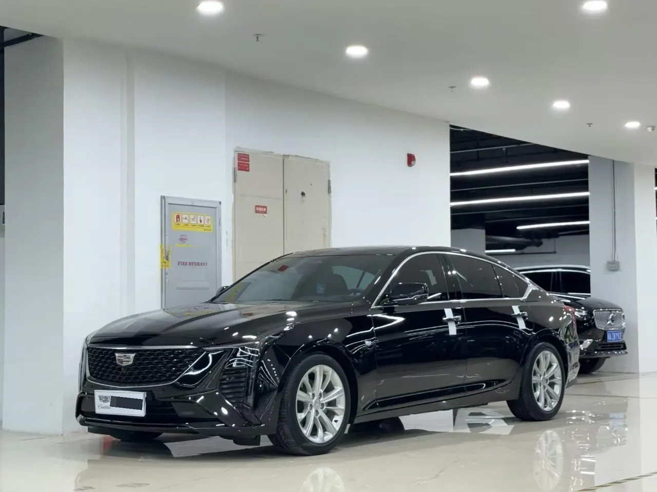 Cadillac 2024 CT5 2.0T 28T Luxury Pro Auto - View 1