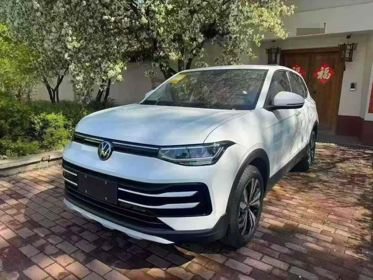 Volkswagen 2025 Tuyue Xinrui 1.5 Ruijin Edition Automatic Gear - View 1