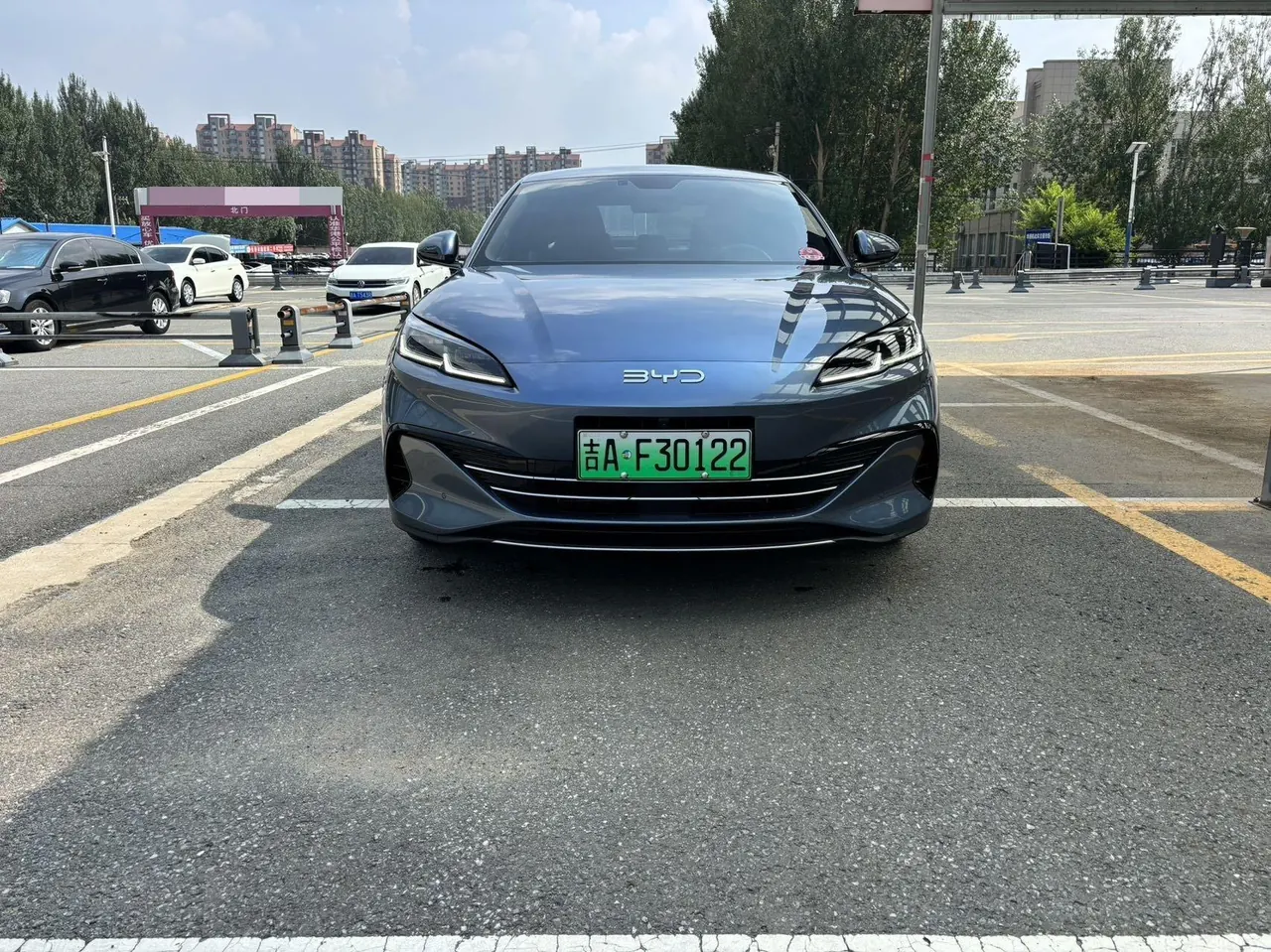 BYD 2025 seals 06 DM-i 1.5 stepless smart driving version 80KM noble automatic gear 3