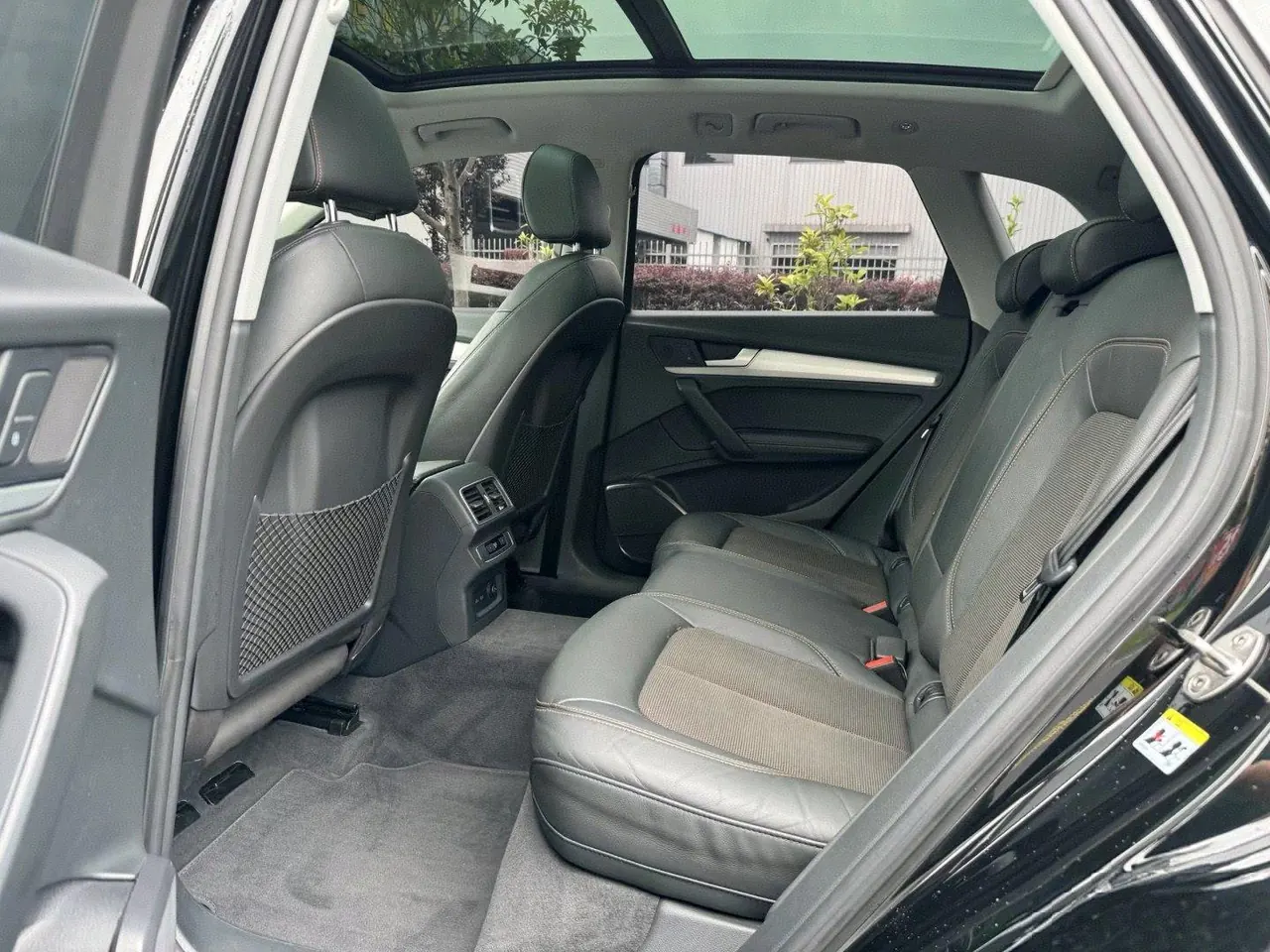 Audi 2020 Q5L 2.0TFSI 40TFSI enjoy aggressive automatic transmission 7