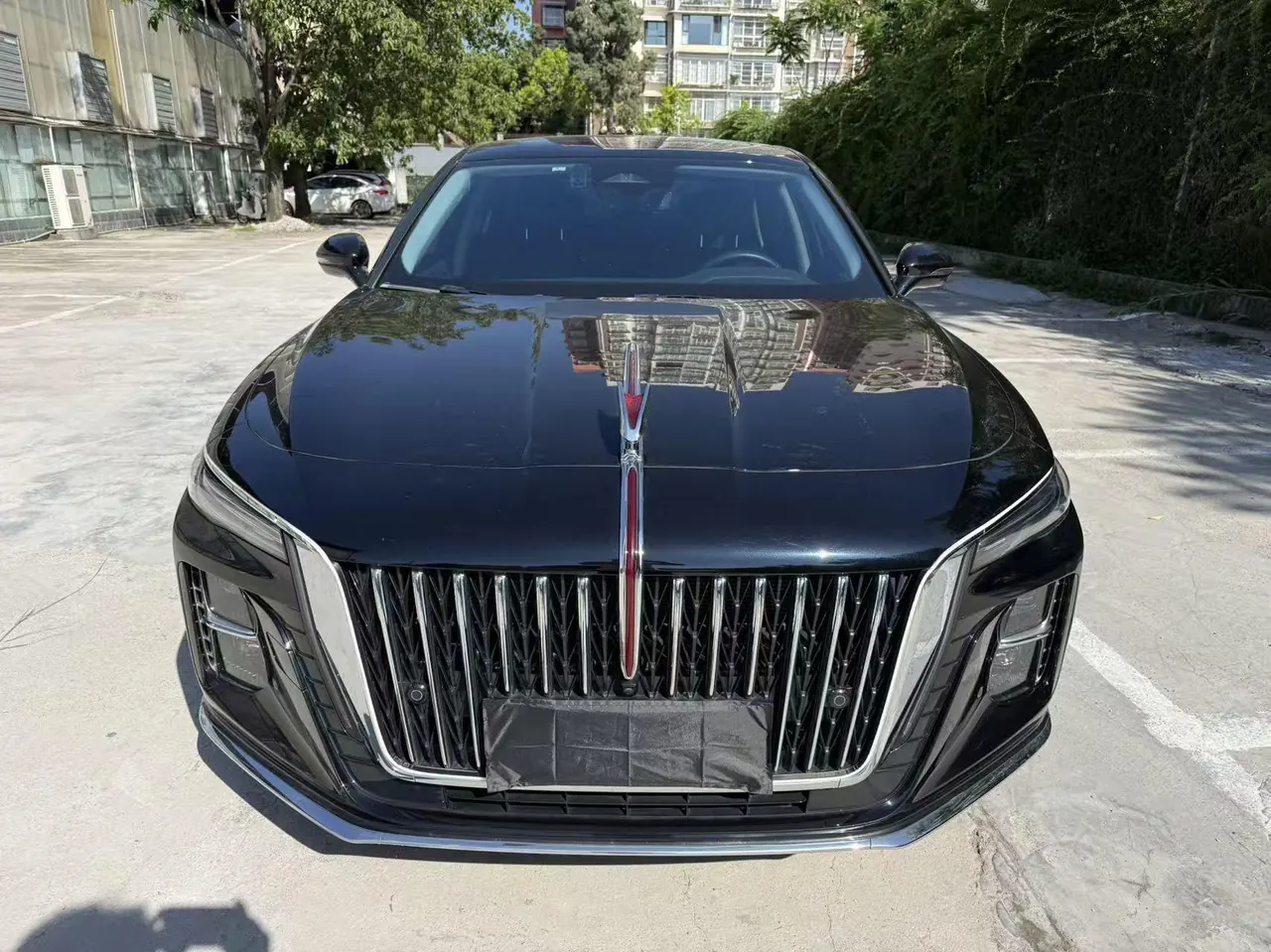HongQi 2024 H5 2.0T Zhilian Qi Chang Edition Automatic Gear 3