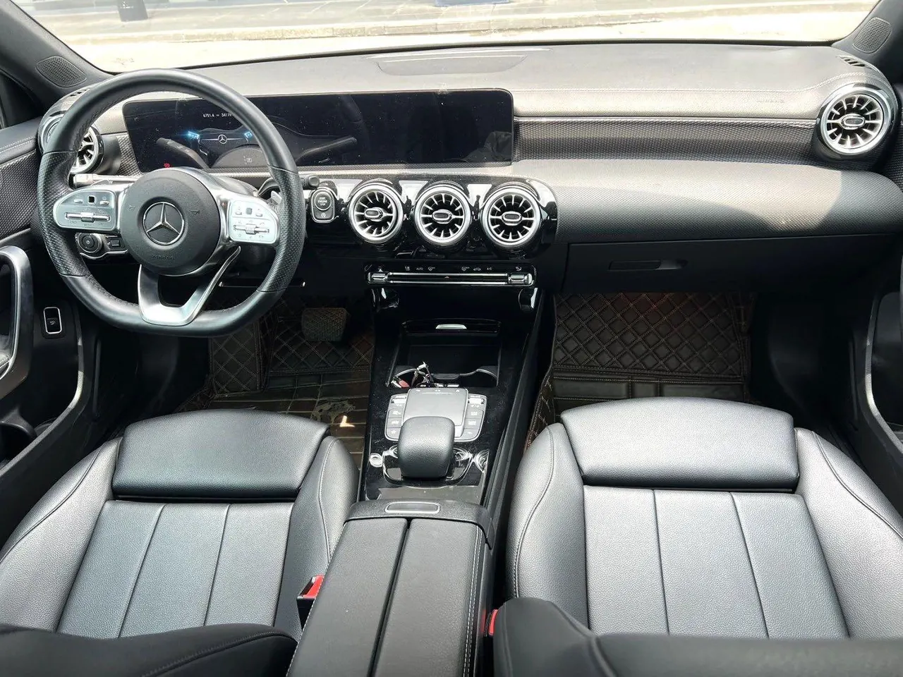 Mercedes Benz Class A 2022 A 200 L 1.3T Fashion (Change 2) Automatic Gear 6