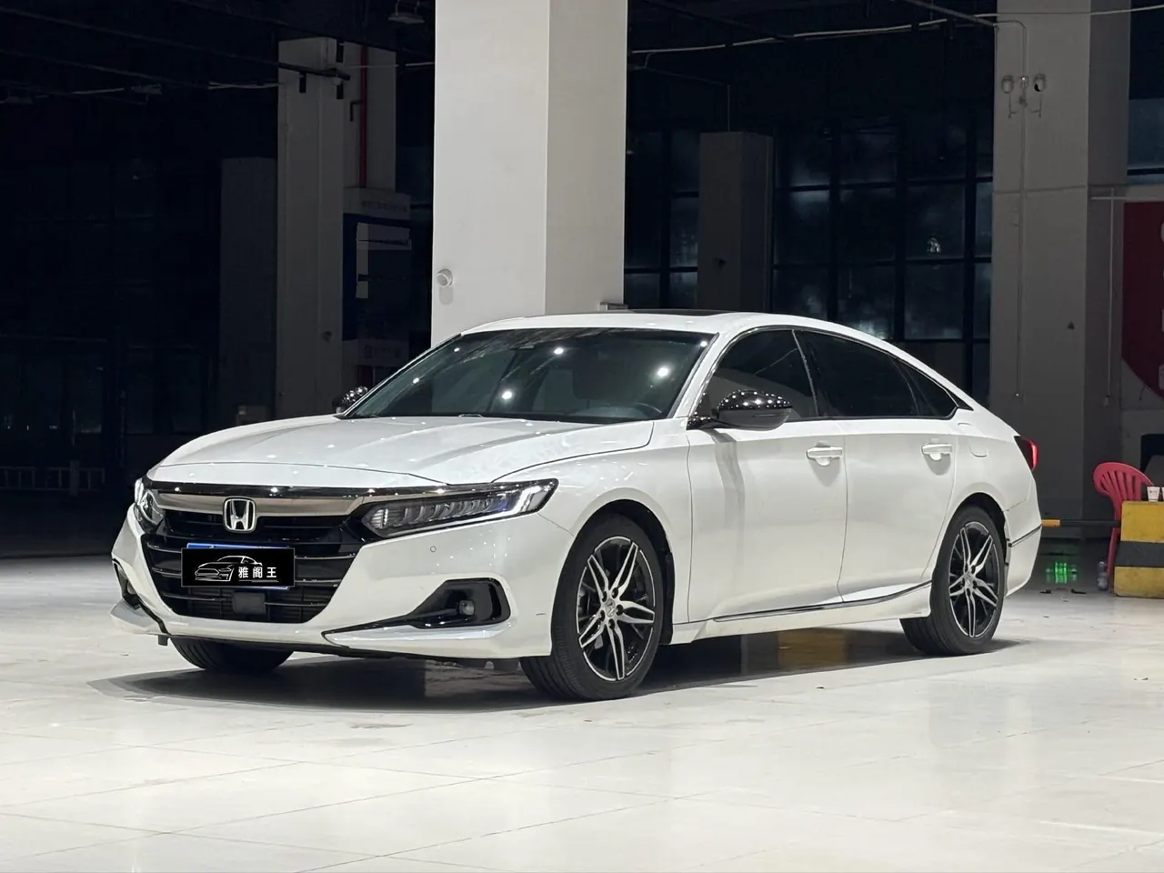 Open image lightbox: Honda 2022 10th Generation Accord 1.5T Stepless 260TURBO Magic Night Premium Edition Automatic Gear