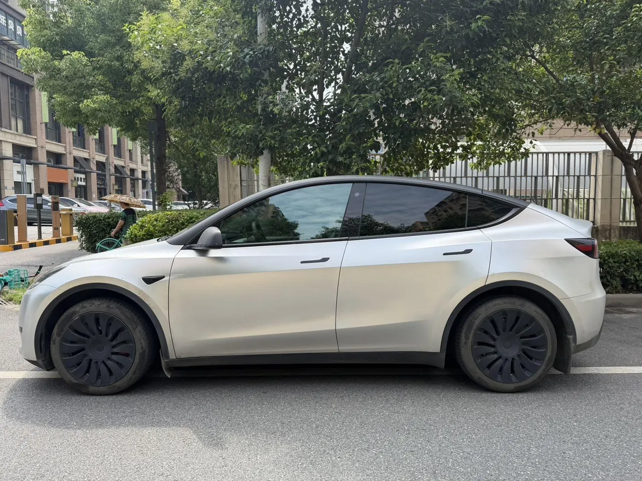 Tesla 2022 Model Y rear-wheel drive version automatic transmission 6