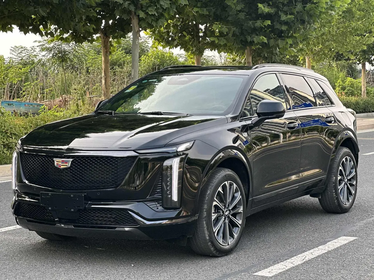 Open image lightbox: Cadillac 2026 XT5 48V 2.0T Luxury Automatic Gear